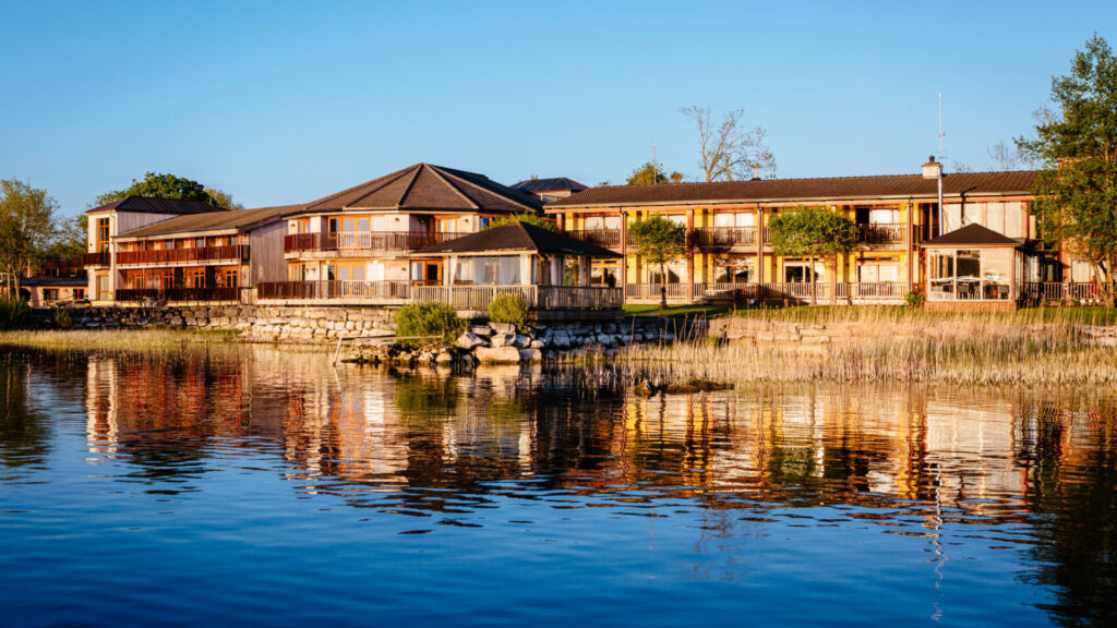 Wineport Lodge