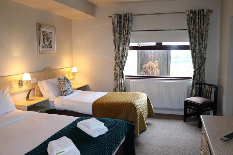 Hillview Lodge