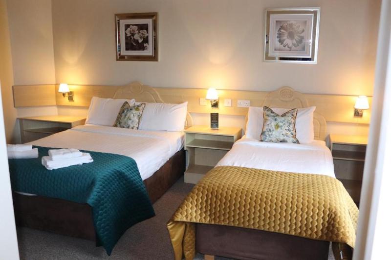 Hillview Lodge