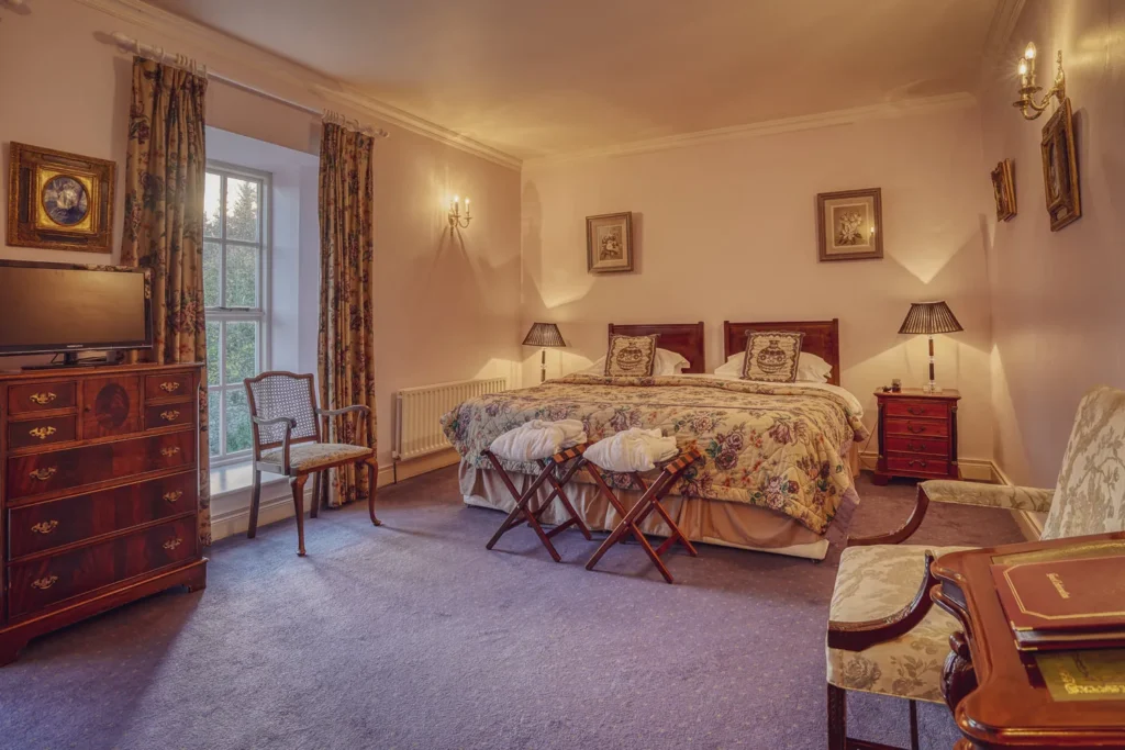 Castle Grove Country House