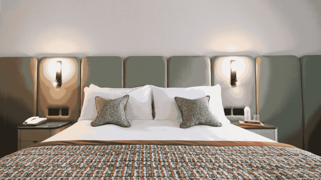 Menlo Park Hotel