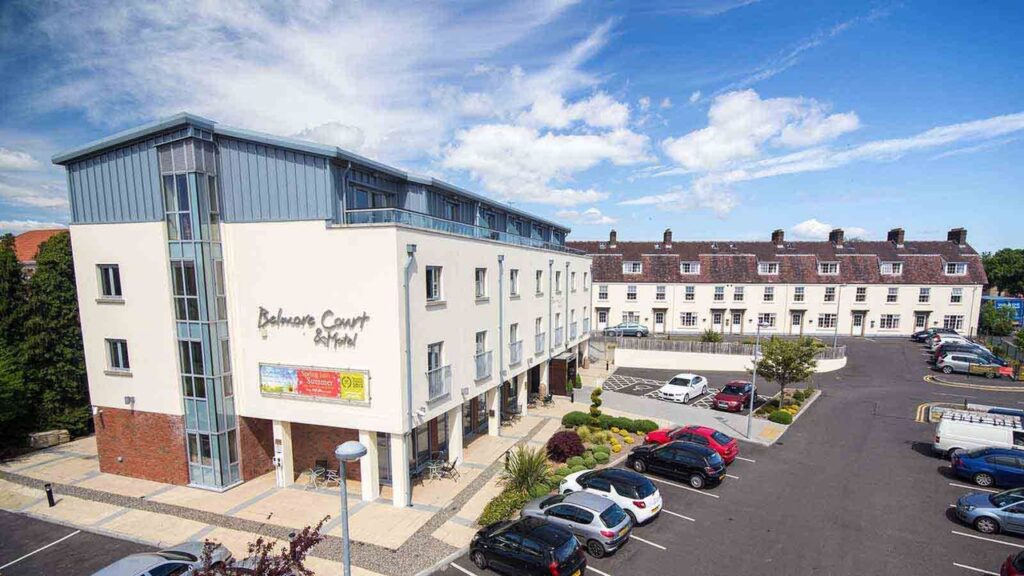 Belmore Court & Motel