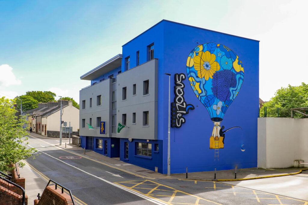 Snoozles Hostel Galway