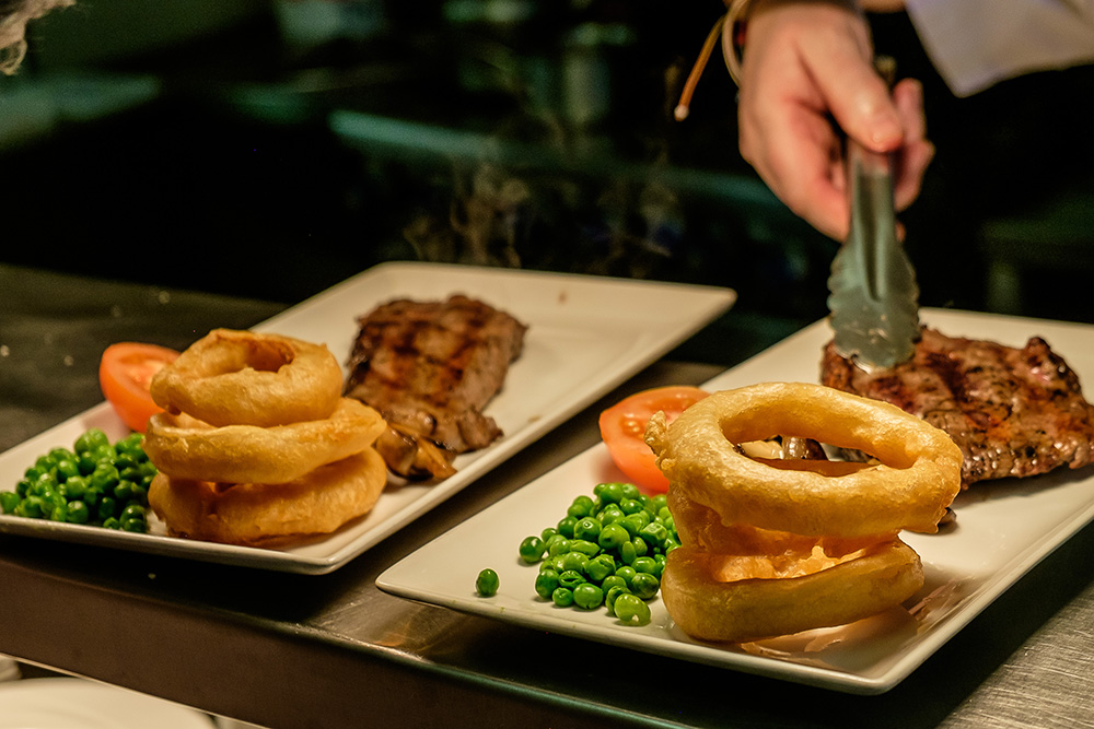 Charlemont Arms Hotel