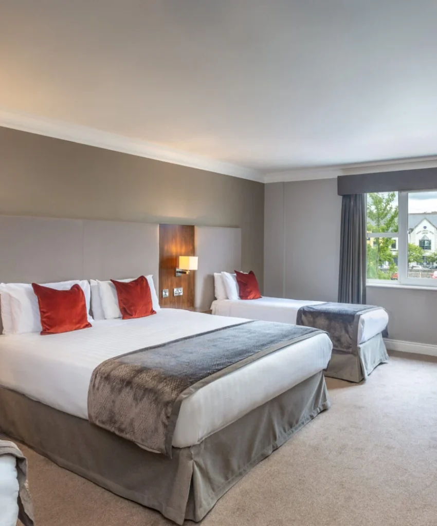 Canal Court Hotel
