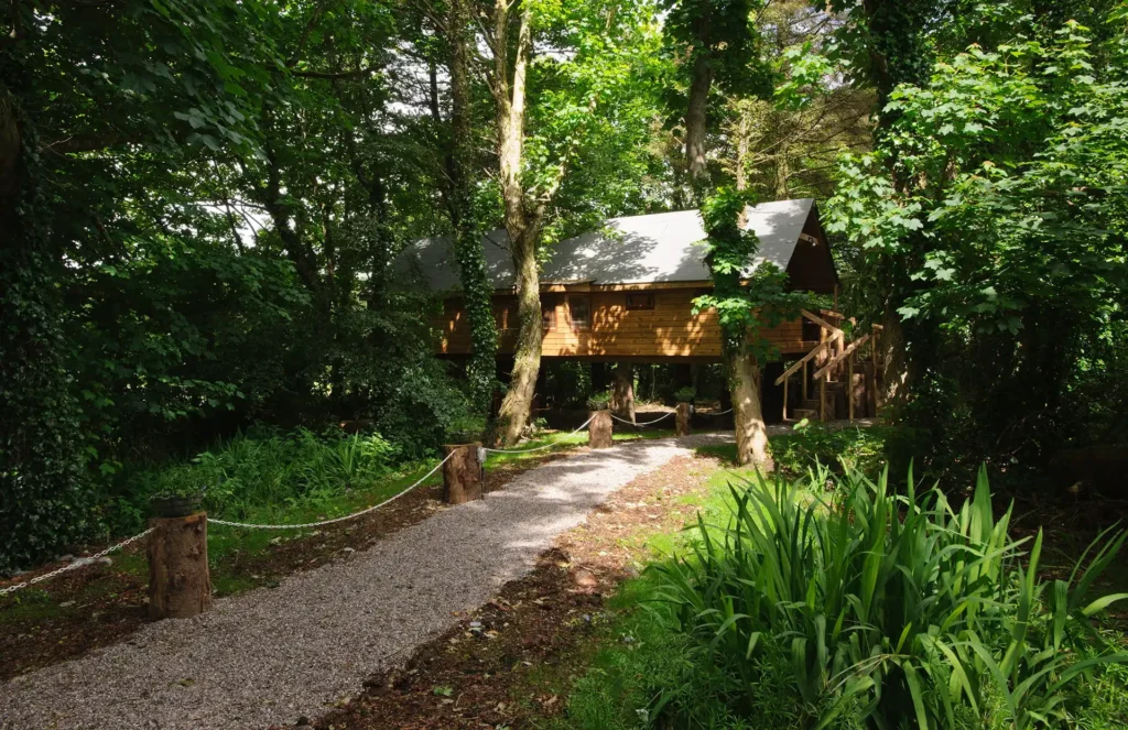 Courtyard Cottage (Cottages for Couples)