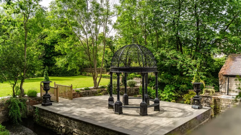 Dunadry Hotel And Gardens