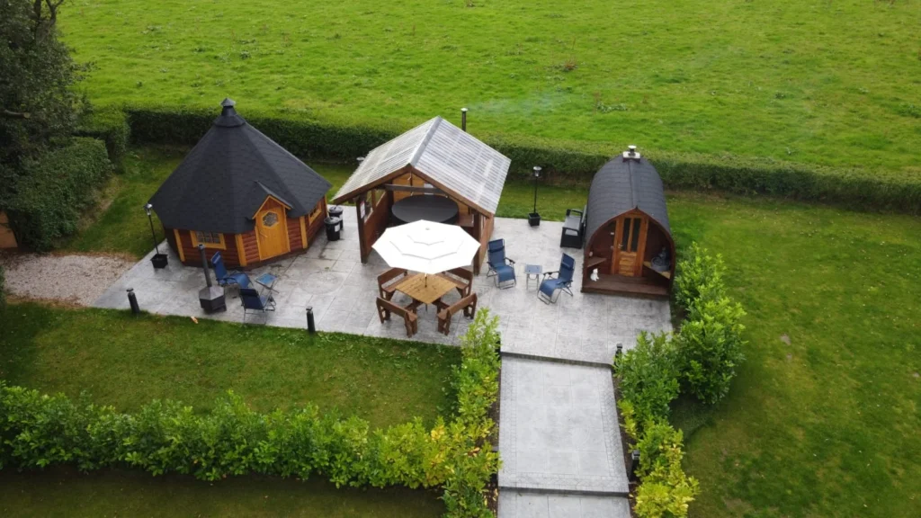 Groarty House & Manor Bed & Breakfast