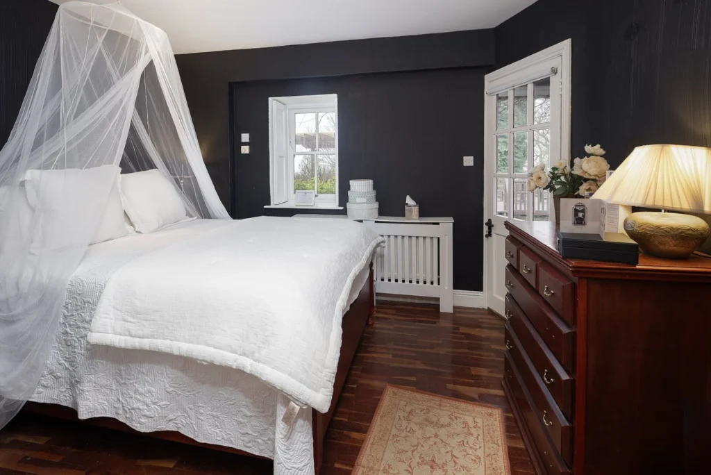 Barnabrow Country House