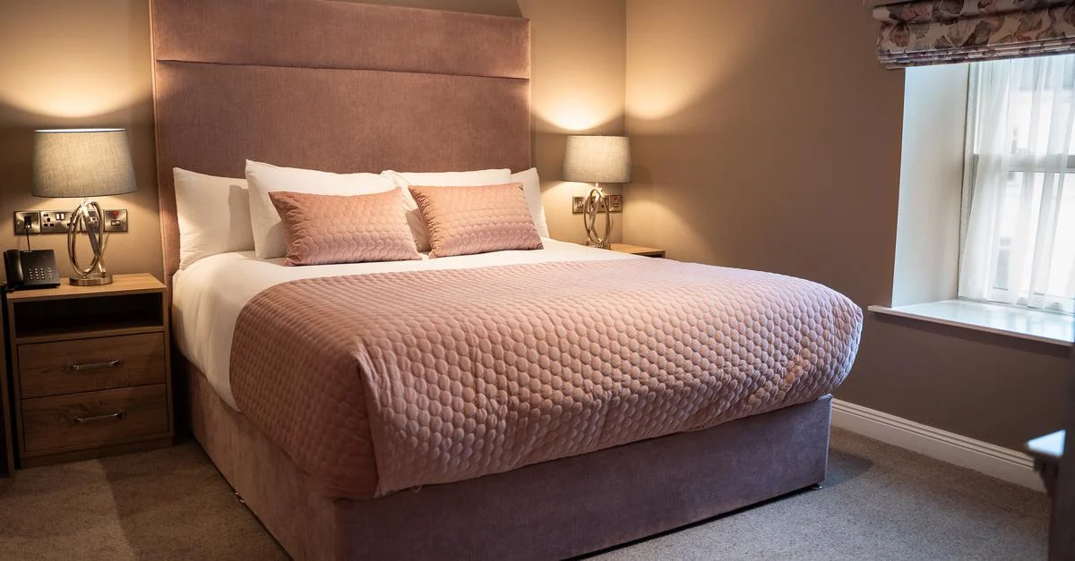 Castle Varagh Hotel