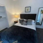 OYO Cavehill Castle Guest Accommodation