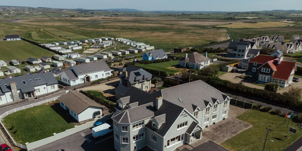 Lehinch Lodge
