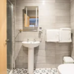 Ewings Bar & Self-Catering Accommodation