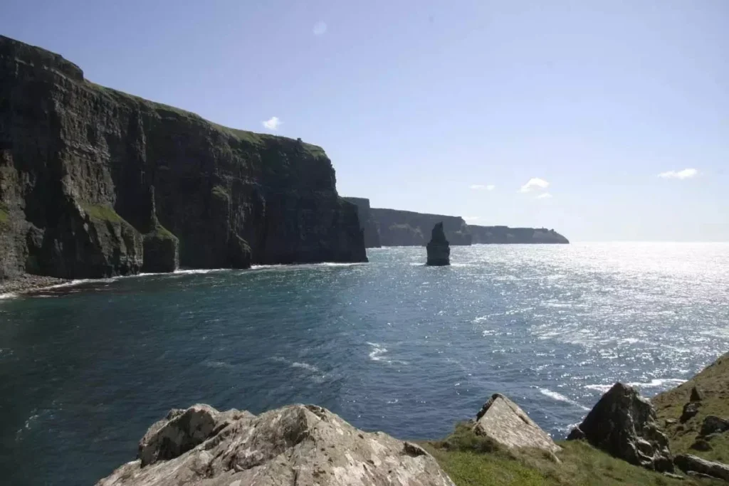 Aille River Tourist Hostel & Campsite