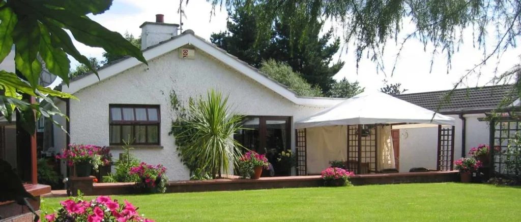 Pinegrove Lodge