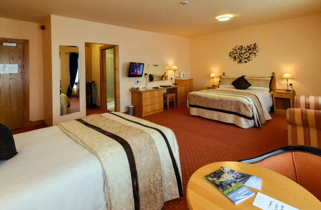 Cromore Halt Guest Inn