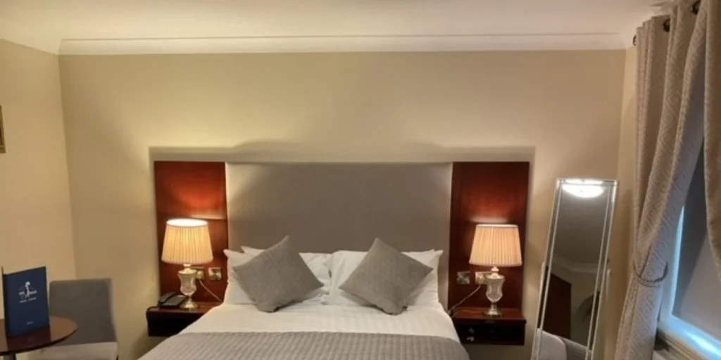 Shamrock Inn Hotel