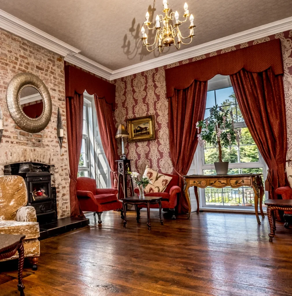 Drummond Hotel