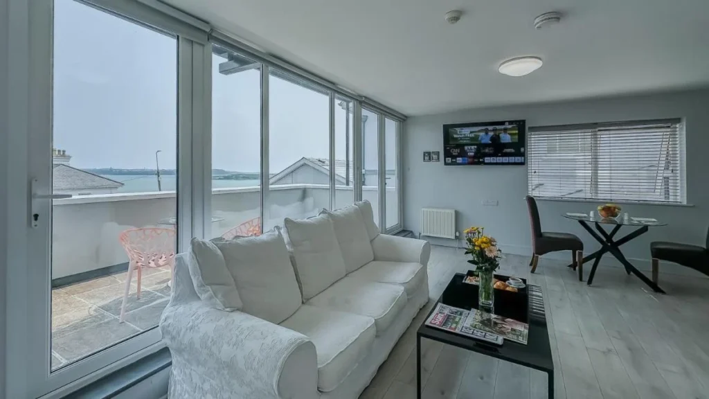 Bella Vista Hotel & Self Catering Suites